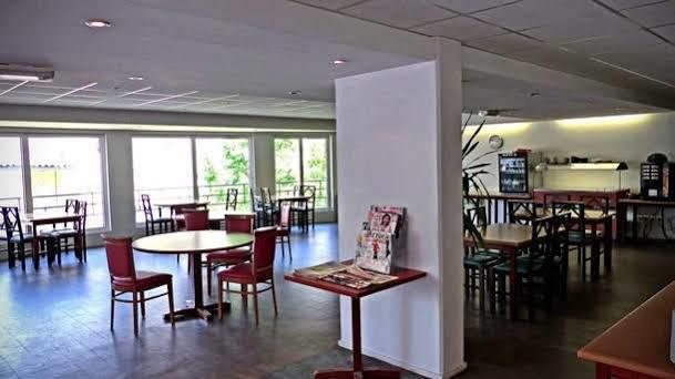 Ibis Budget Bourgoin Jallieu Centre מראה חיצוני תמונה